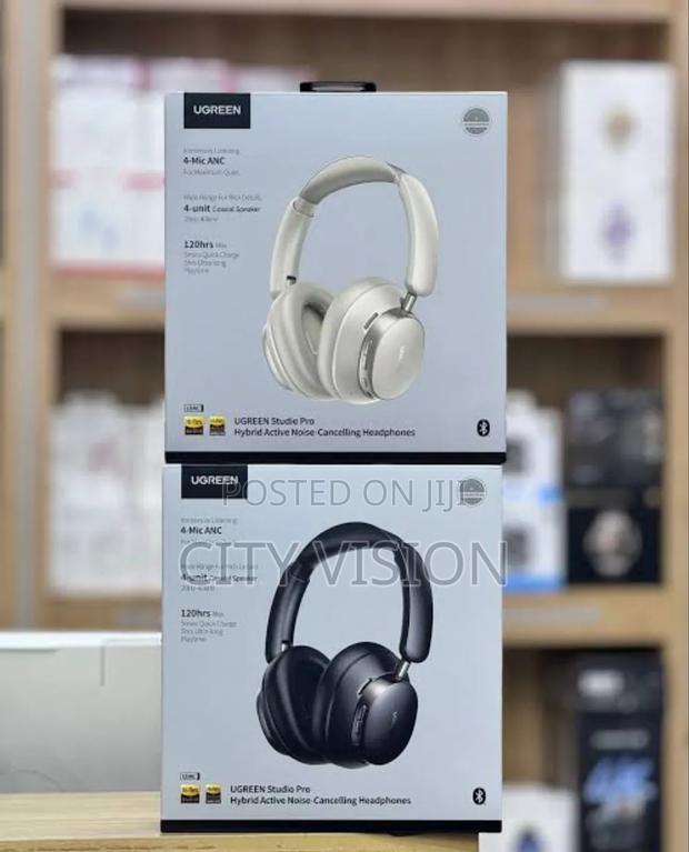 Ugreen Studio Pro Hybrid Active Noise Cancelling Headphones - main view