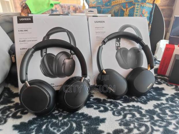 Ugreen Studio Pro Hybrid Active Noise Cancelling Headphones - thumbnail 3