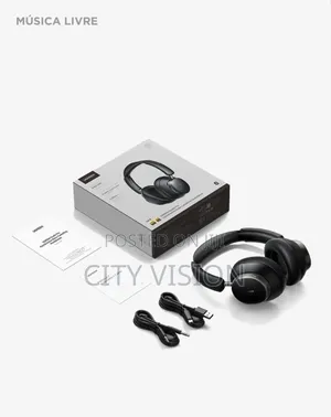 Ugreen Studio Pro Hybrid Active Noise Cancelling Headphones