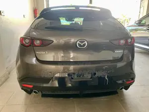 Mazda 3 2019 Green