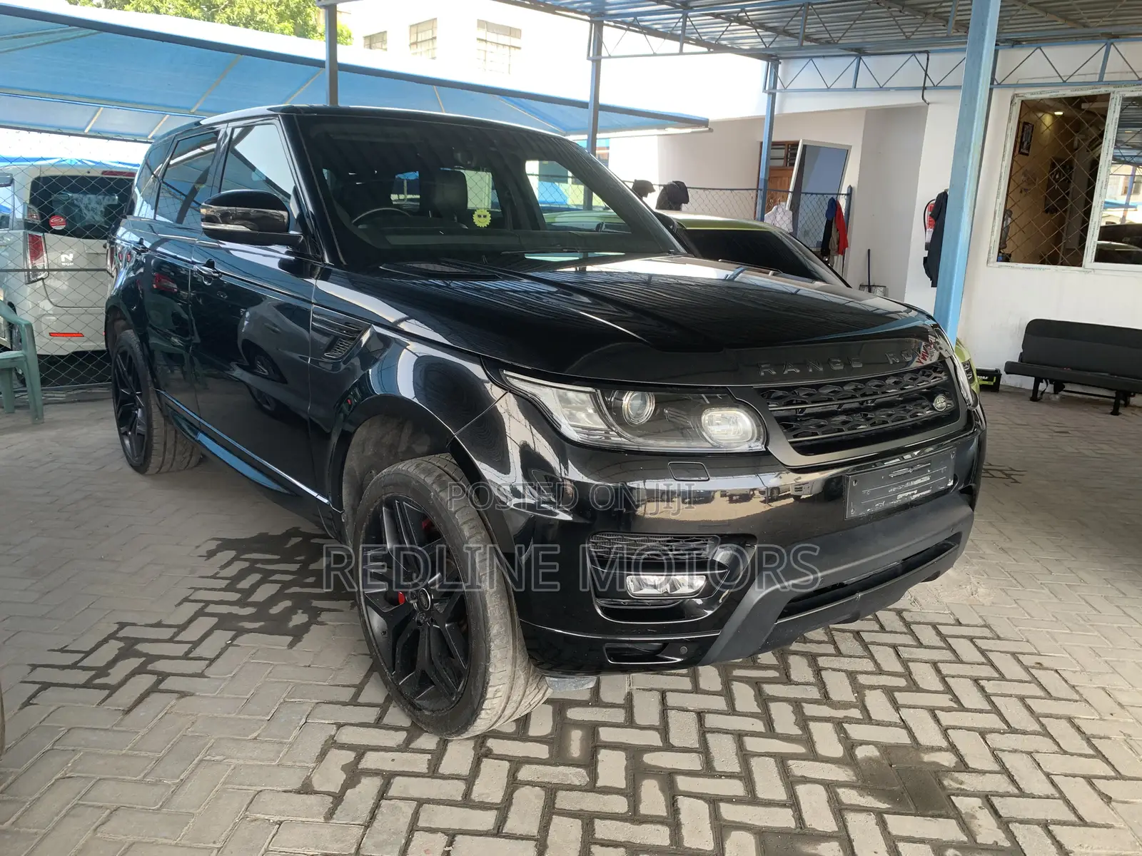 Land Rover Range Rover Sport HSE 4x4 (3.0L 6cyl 8A) 2017 Black