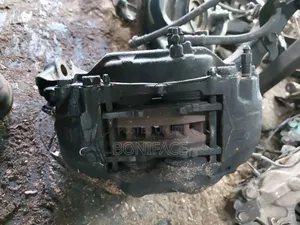 Front Calliper 100 Series