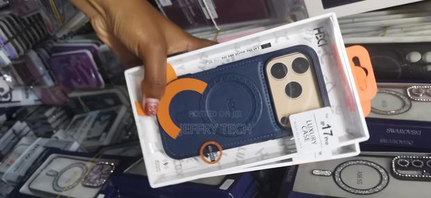 Grooc HDD Premium Leather Magsafe Back Case for iPhone 17 Pro - main view