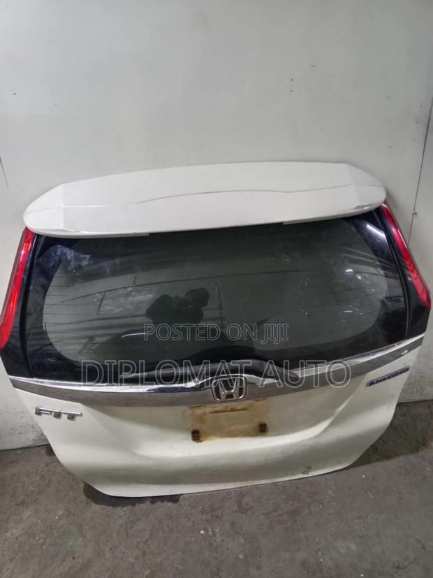 Honda Fit 2015 Boot.
