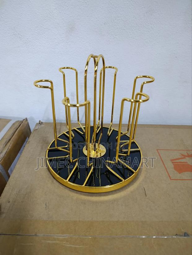 Rotatable Glass Holder Rack