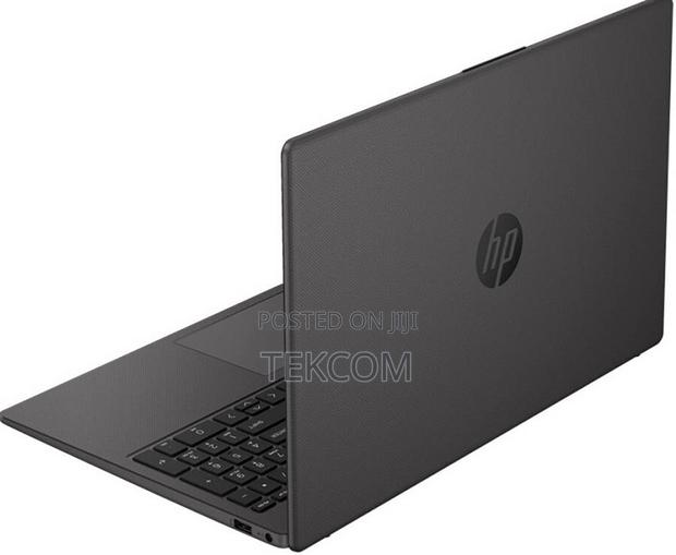 New Laptop HP 250 G10 8GB Intel Core i7 SSD 512GB - thumbnail 3