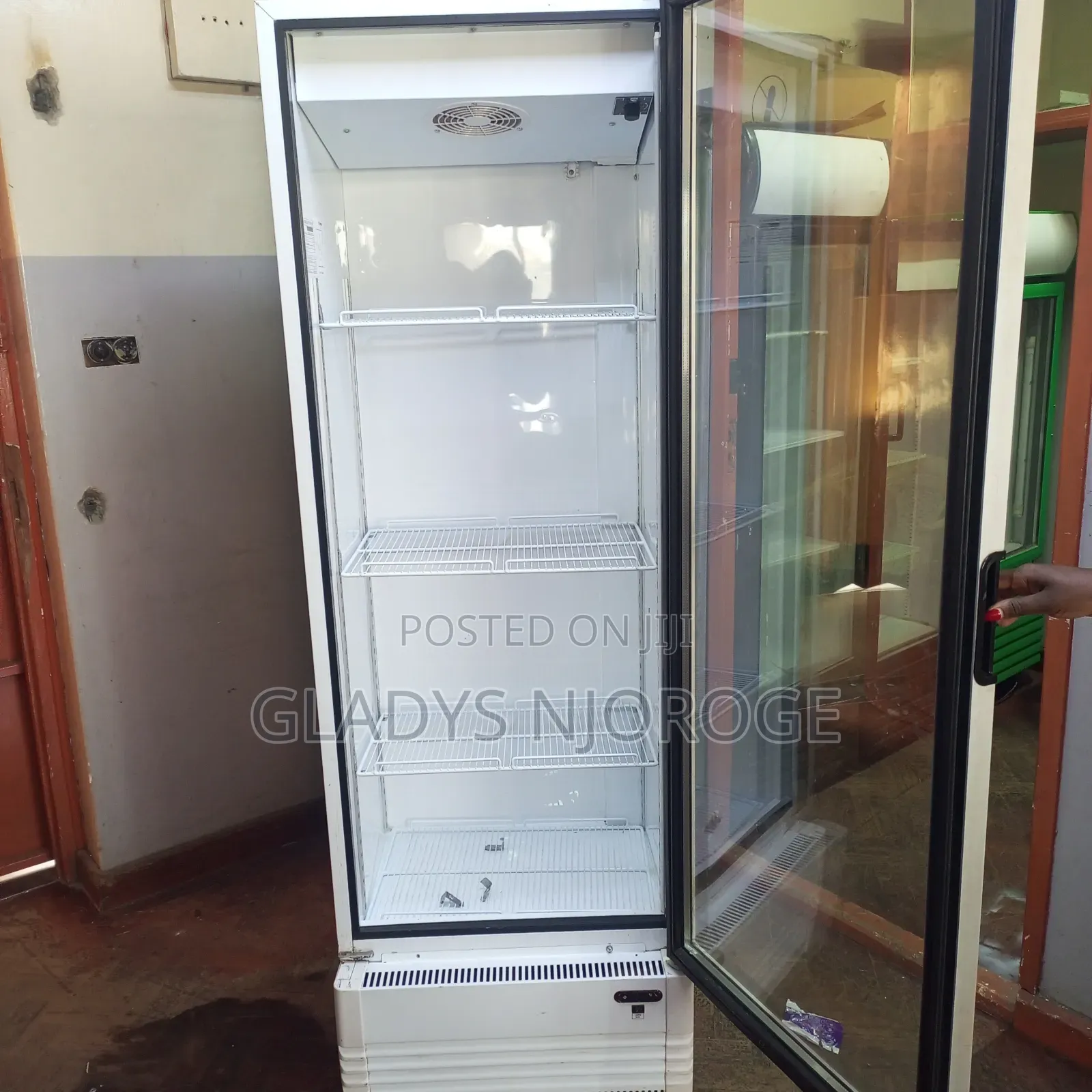 Well Maintained Chiller ( White Clean)