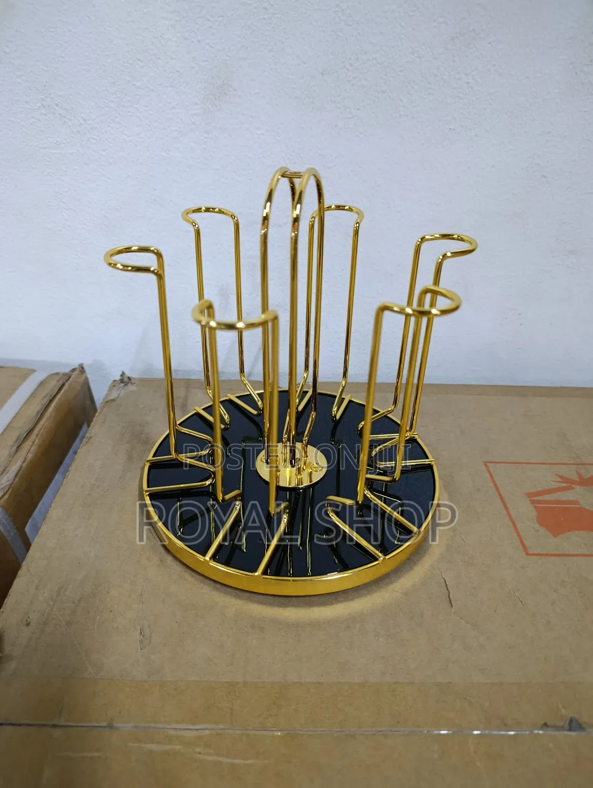 Rotatable Glass Holder Rack