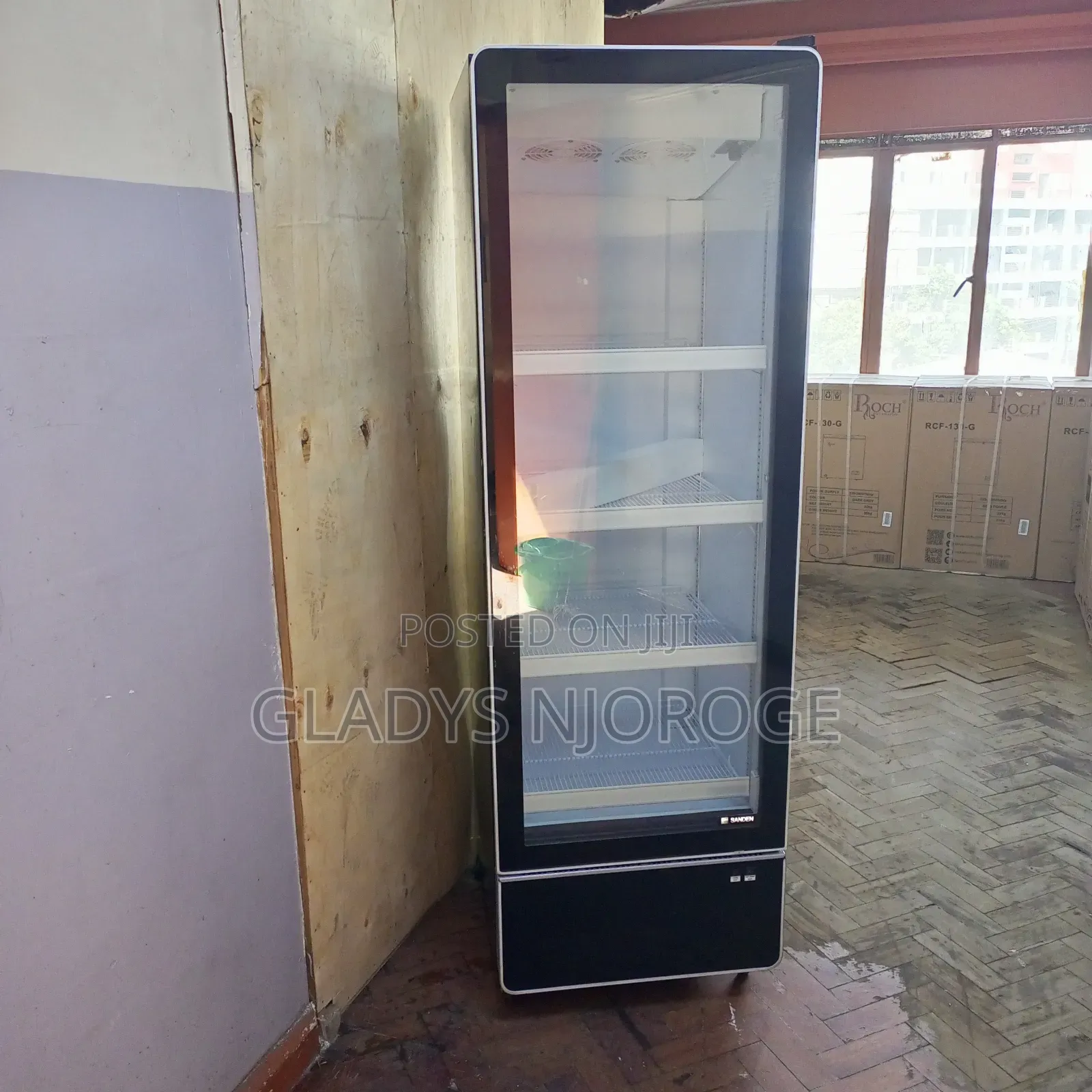 Unique Chiller Display ( Black in Colour, $Clean)