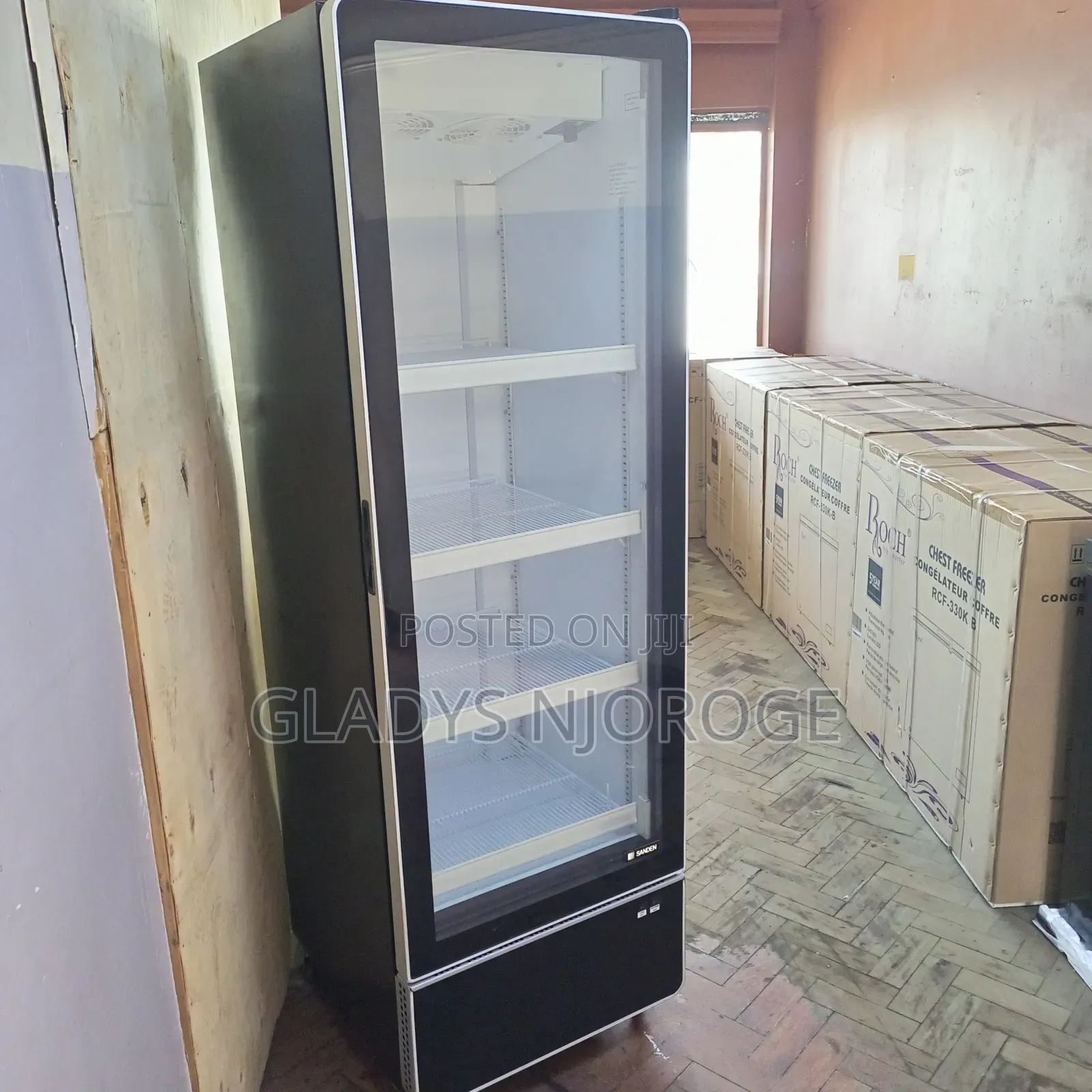 Unique Chiller Display ( Black in Colour, $Clean)