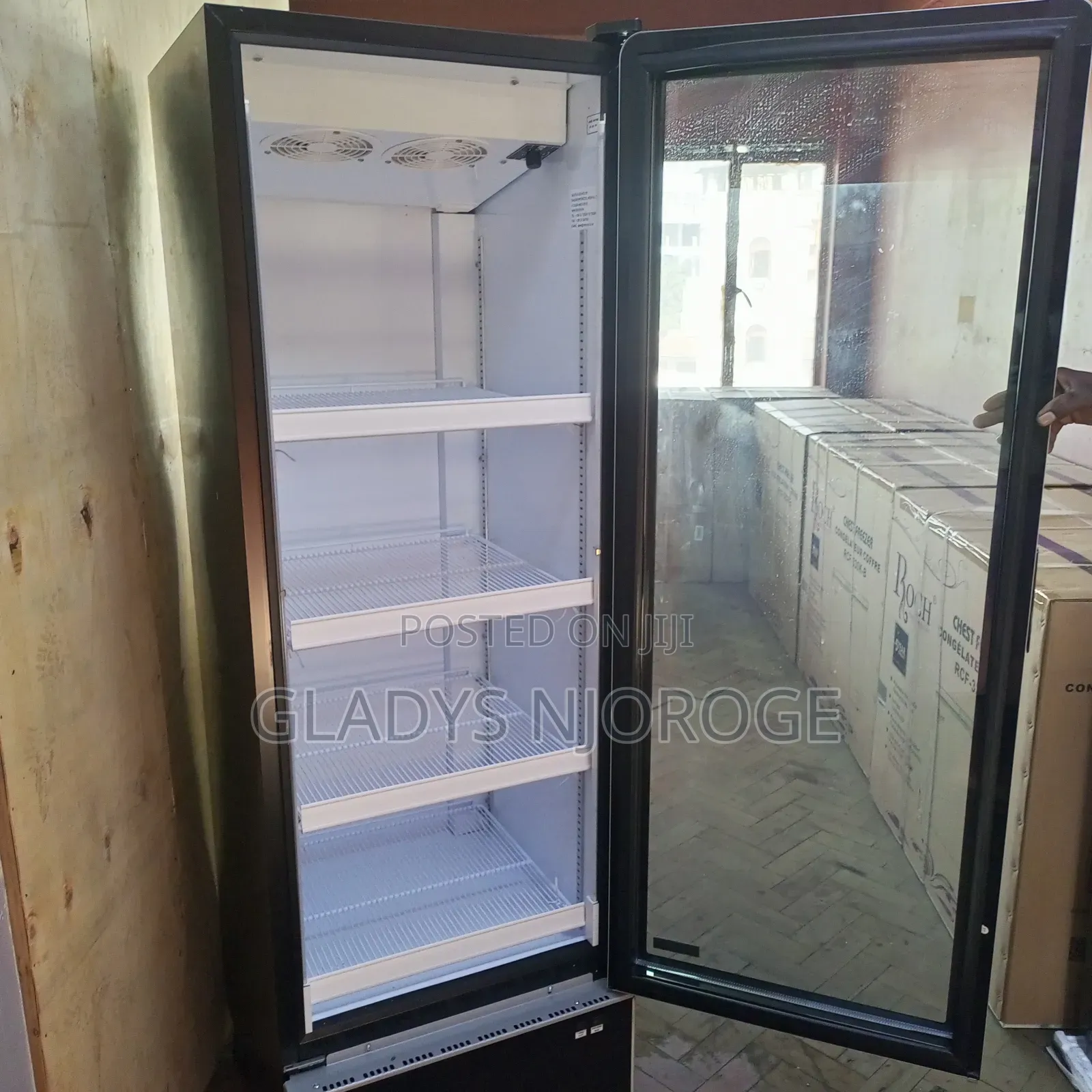 Unique Chiller Display ( Black in Colour, $Clean)
