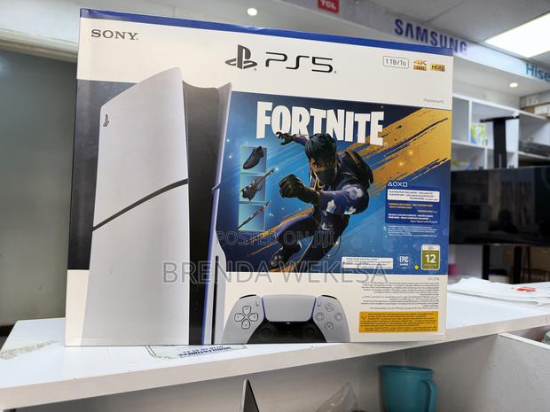 Sony Playstation 5 Slim/Standard - thumbnail 3