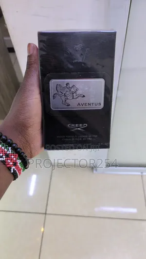 Creed Aventus Eau De Parfum Spray