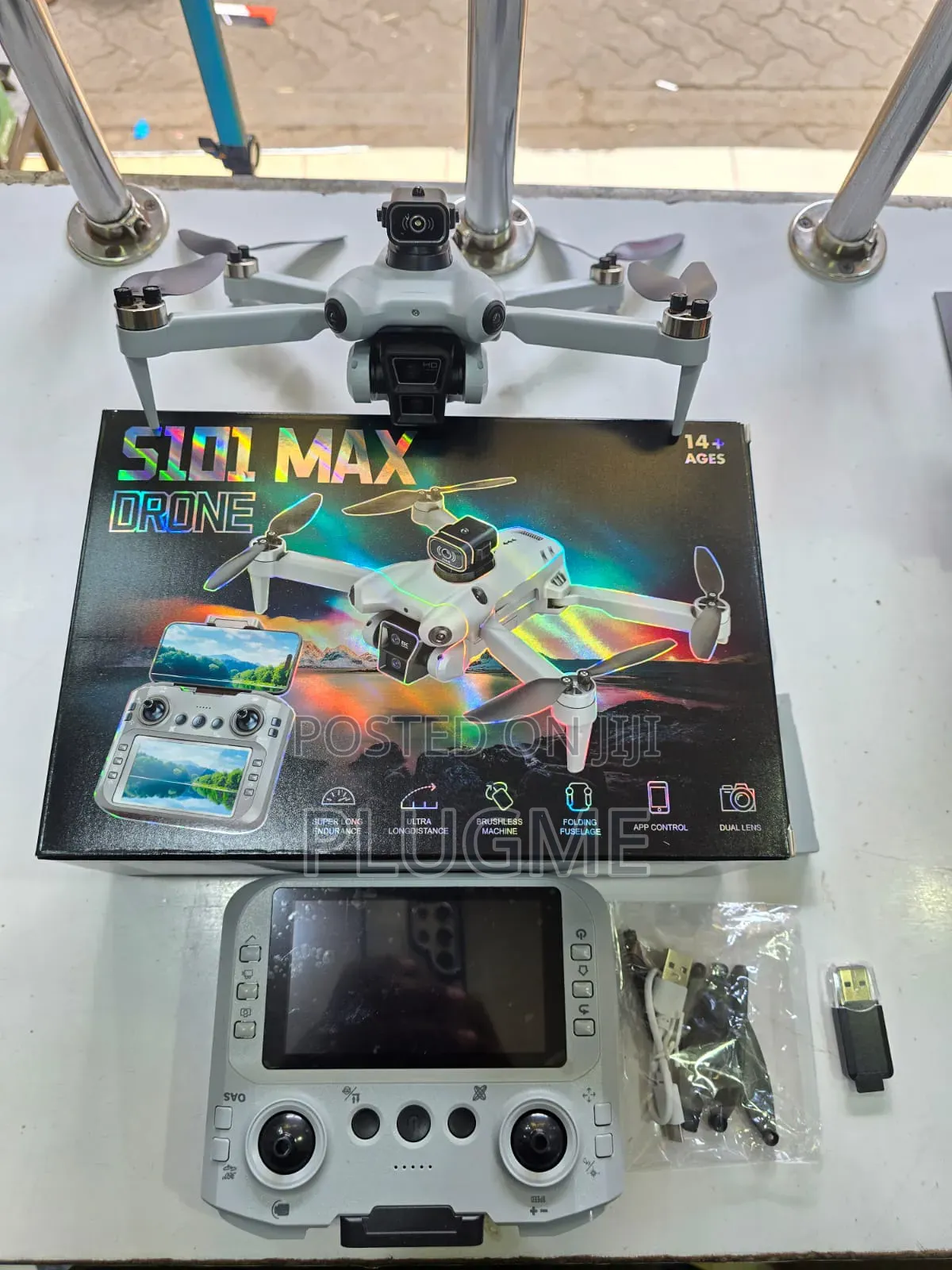 S101 Drone Double Camera With Screen - Remote Control Drone + Monitor