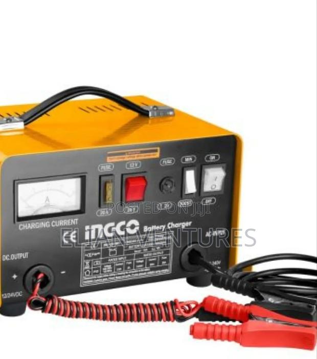 Top Brand Ingco Battery Charger - main view