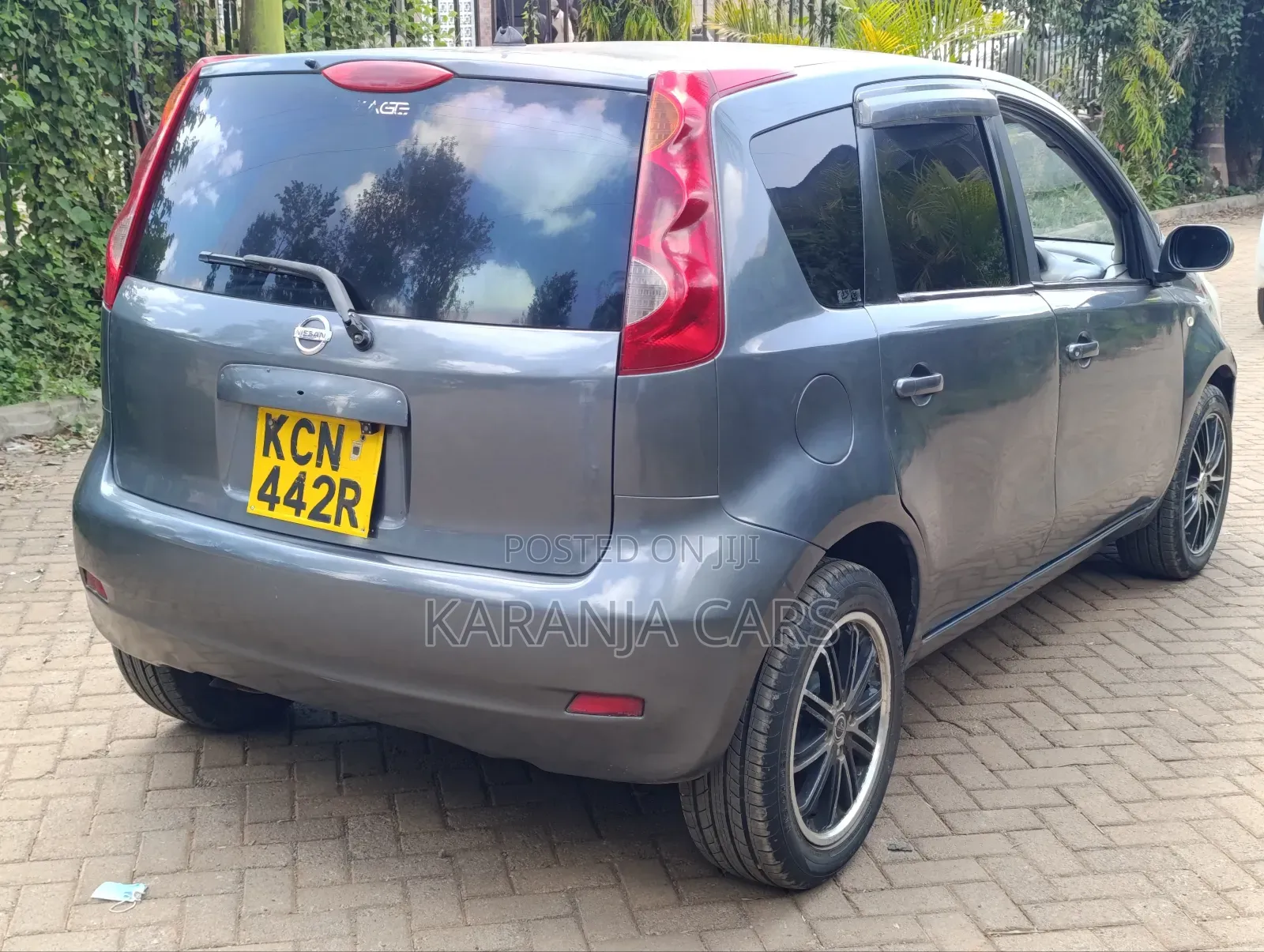 Nissan Note 2010 Gray