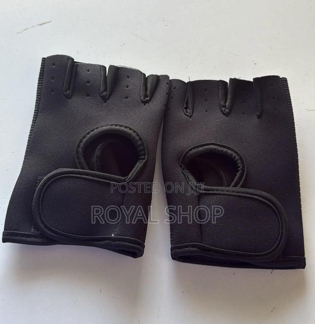 Large Gloves
