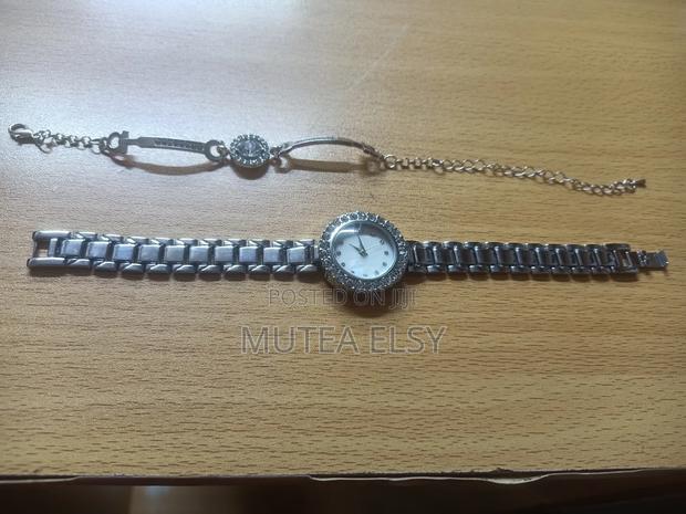 Gold Silver Classy Ladies Watch + Bracelet Set - thumbnail 3