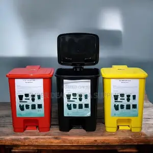 30 Litres Hard Plastic Foot Pedal Dust Bin With Lift Up Lid Mechanism