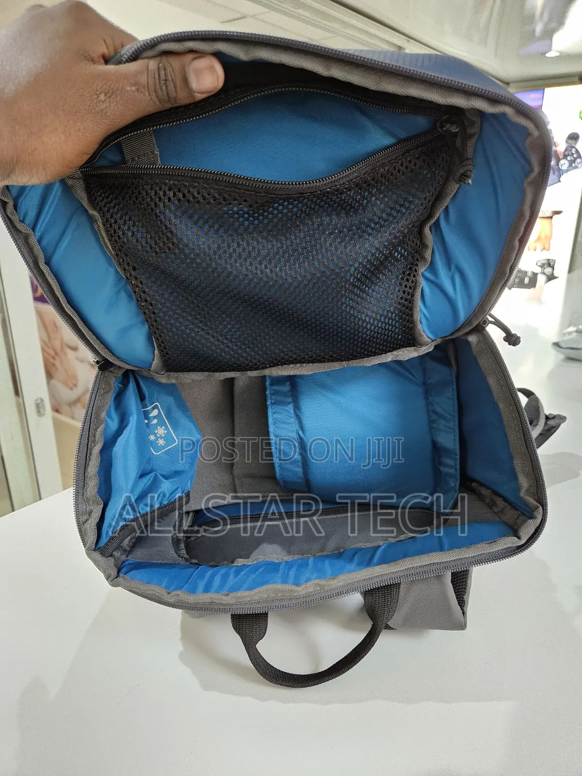 Solstice 24l Backpack -Blue