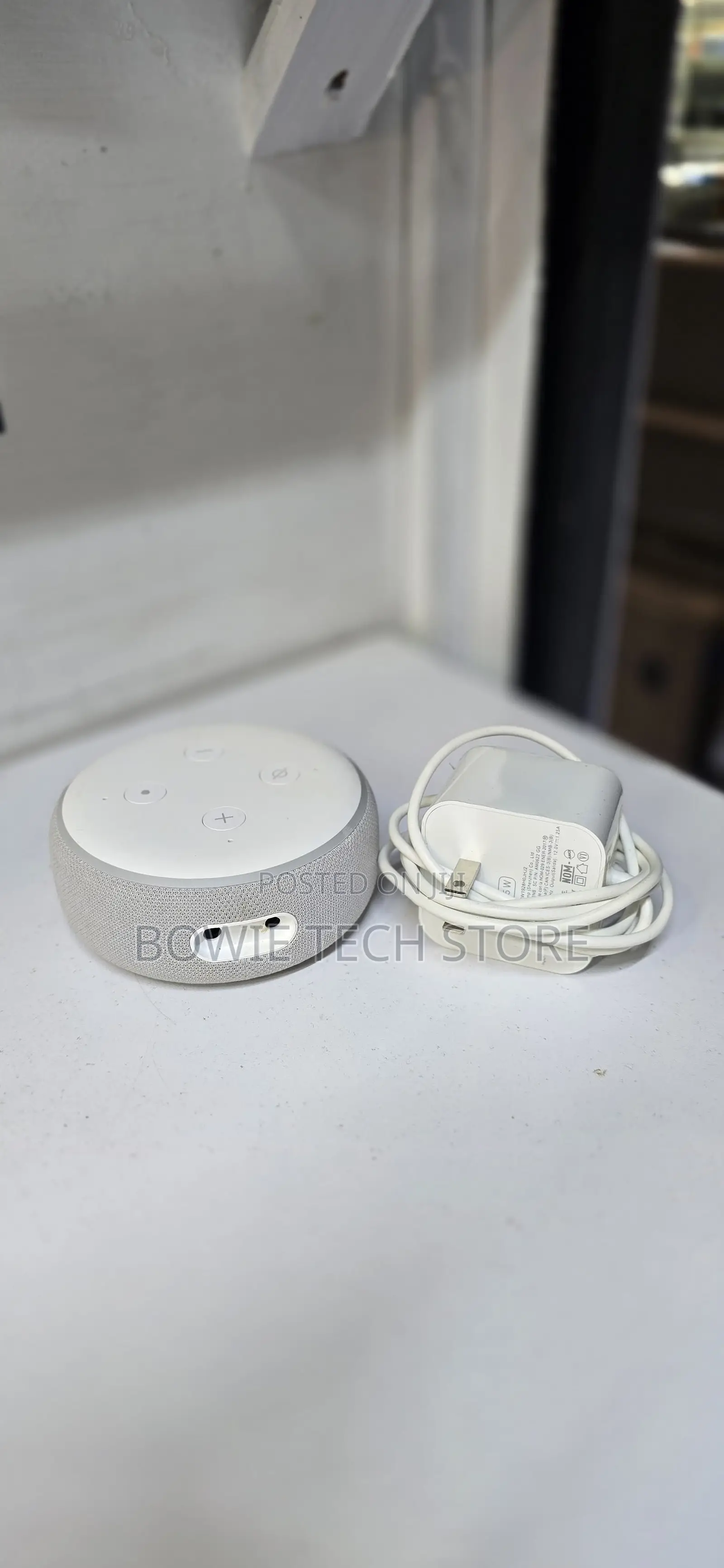 Echo Dot With Alexa Ex Uk (Amazon )