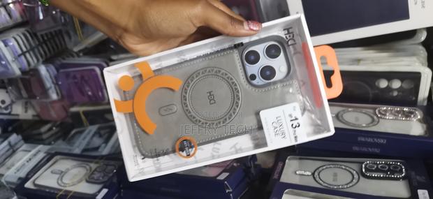 Asqwe HDD Premium Leather Magsafe Back Case for iPhone 13 Pro Max - thumbnail 2