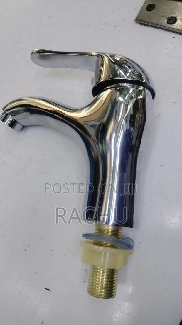 Basin Tap Classic Lever