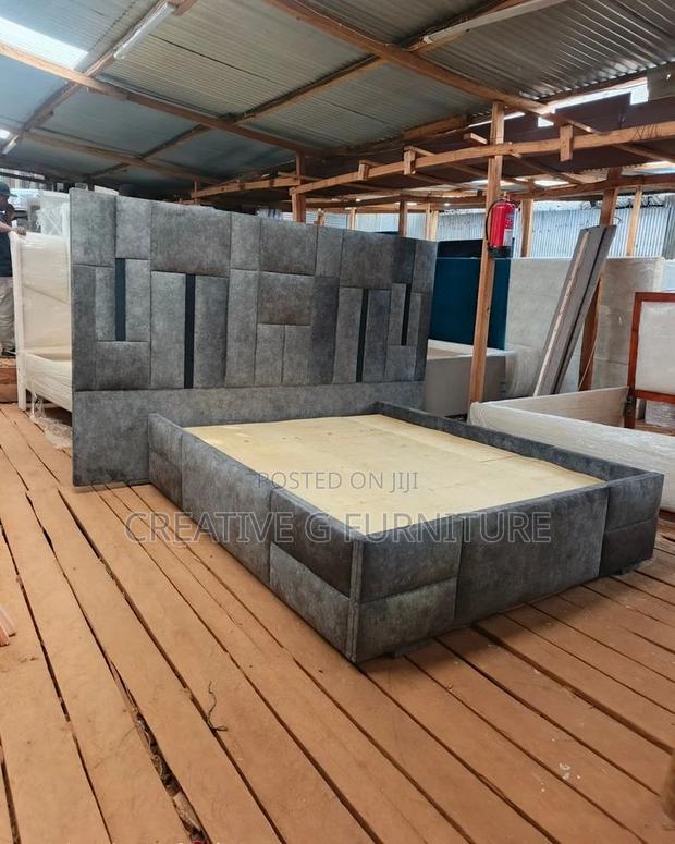 Royal Line Master Bedroom Bed 6by6 - main view