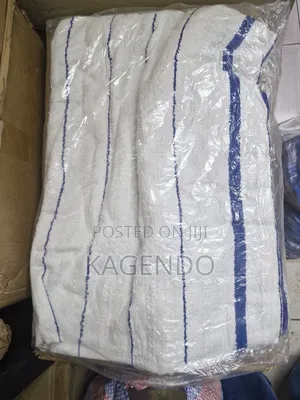 Counterpane – Durable Comfortable Hospital Bedding
