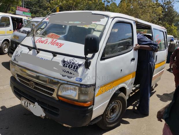 Toyota HiAce 1998 Grey - thumbnail 2