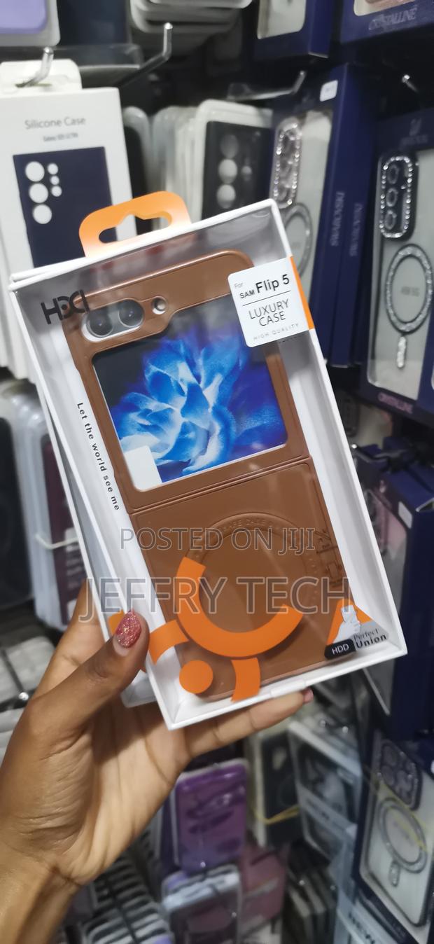 Mards HDD Leather Magsafe Case for Samsung Galaxy Z Flip 5 Case - thumbnail 3