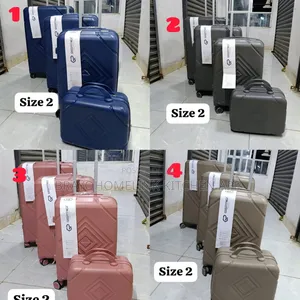 *4 in 1 Luxurious Unbreakable Suitcase*