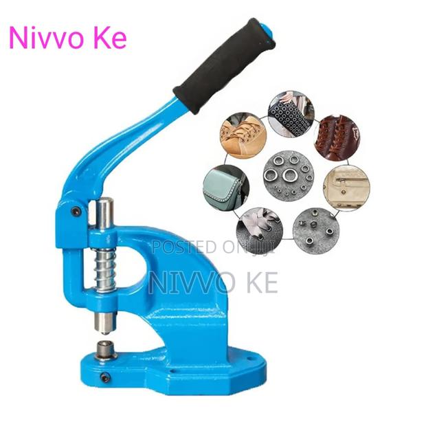 Hand-Operated Eyelet Press for Banners and Fabric Work - thumbnail 3