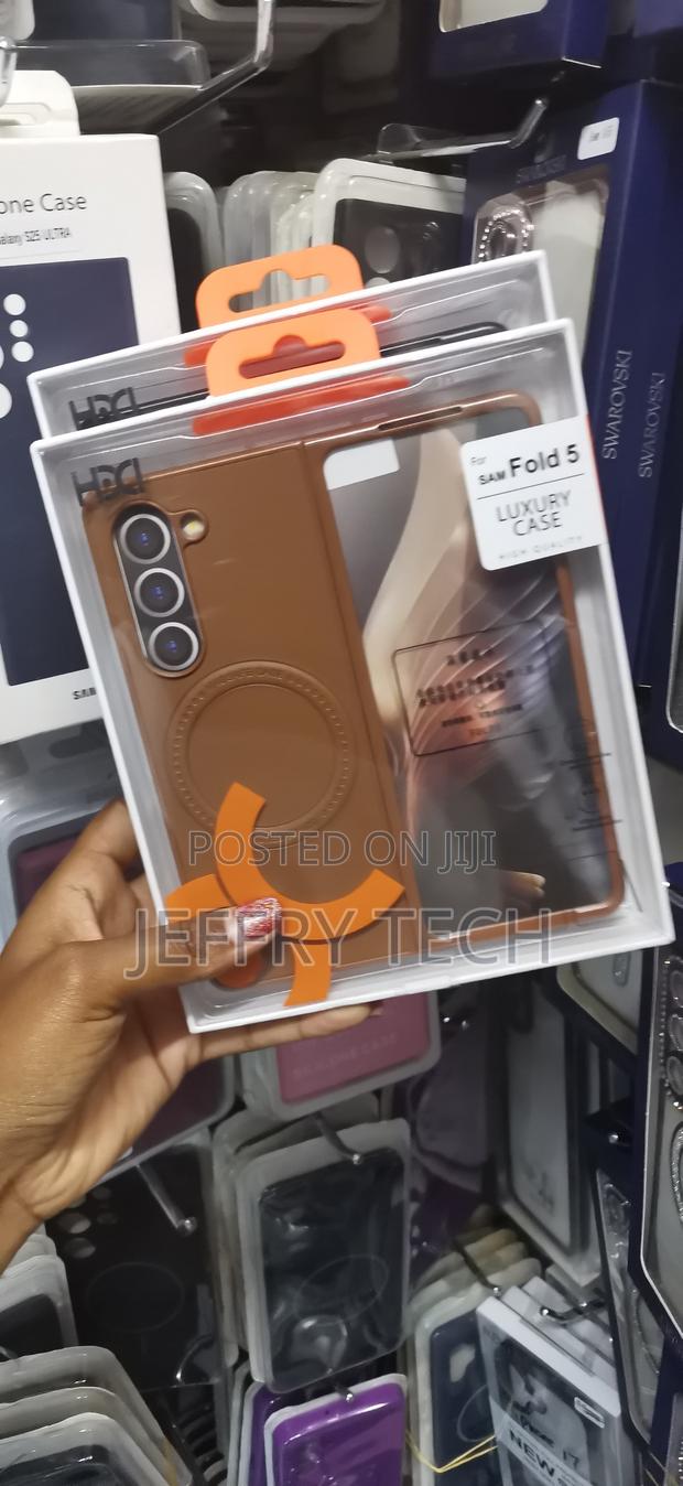 Akavo Hdd Samsung Galaxy Z Fold 5 Case Compatible With Magsafe - thumbnail 3