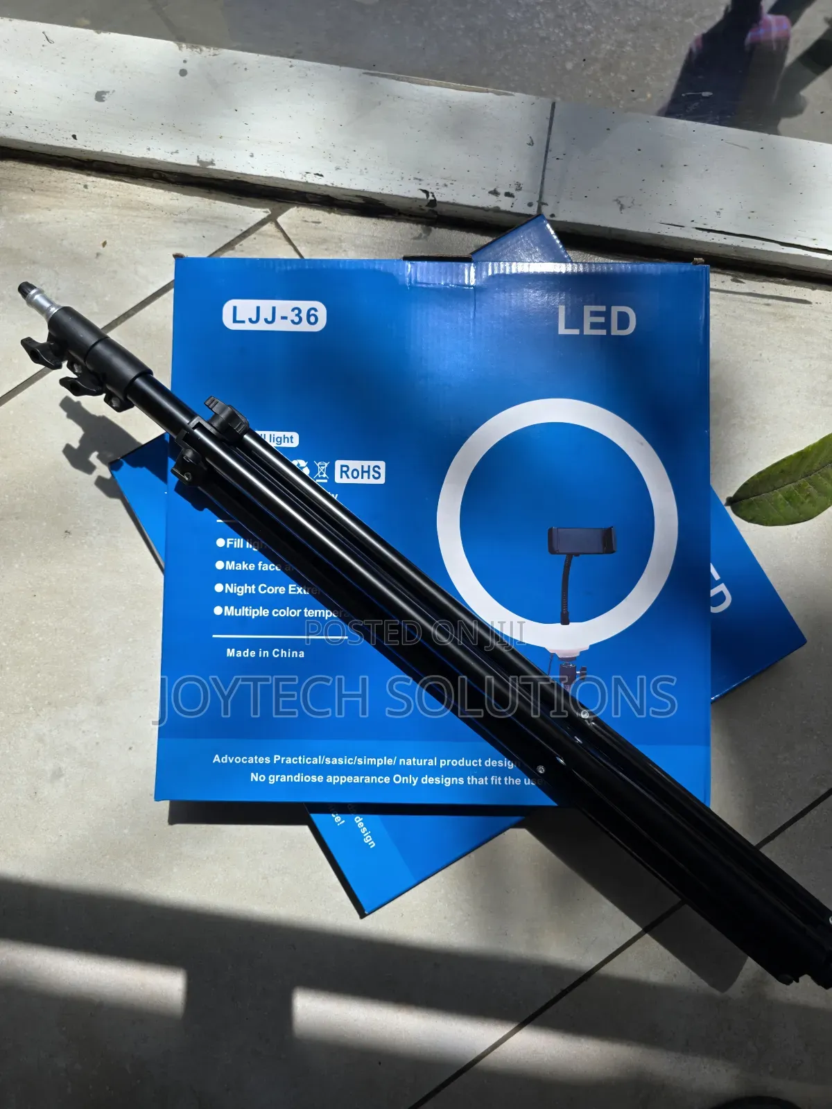 LJJ-36 14 Inches Ringlight With 3 Colour Modes for Professional Use
