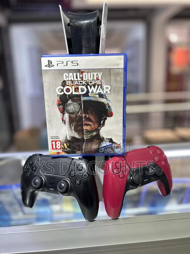 Playstation 5 Slim With Cod: Black Ops Cold War With 2 Pads Bundle - thumbnail 3