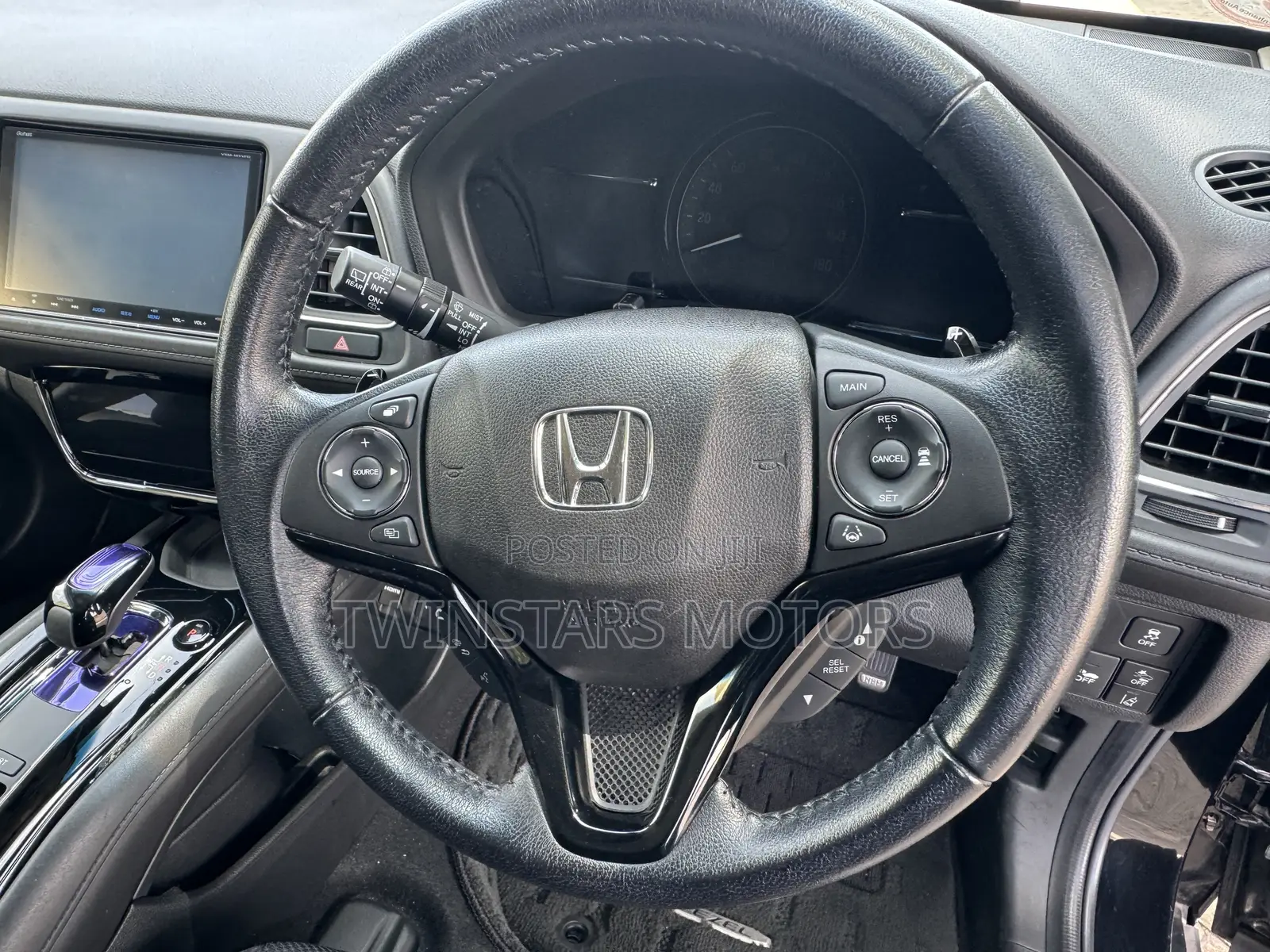 Honda Vezel 1.5 Hybrid 2WD 2019 Black
