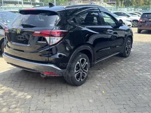 Honda Vezel 1.5 Hybrid 2WD 2019 Black