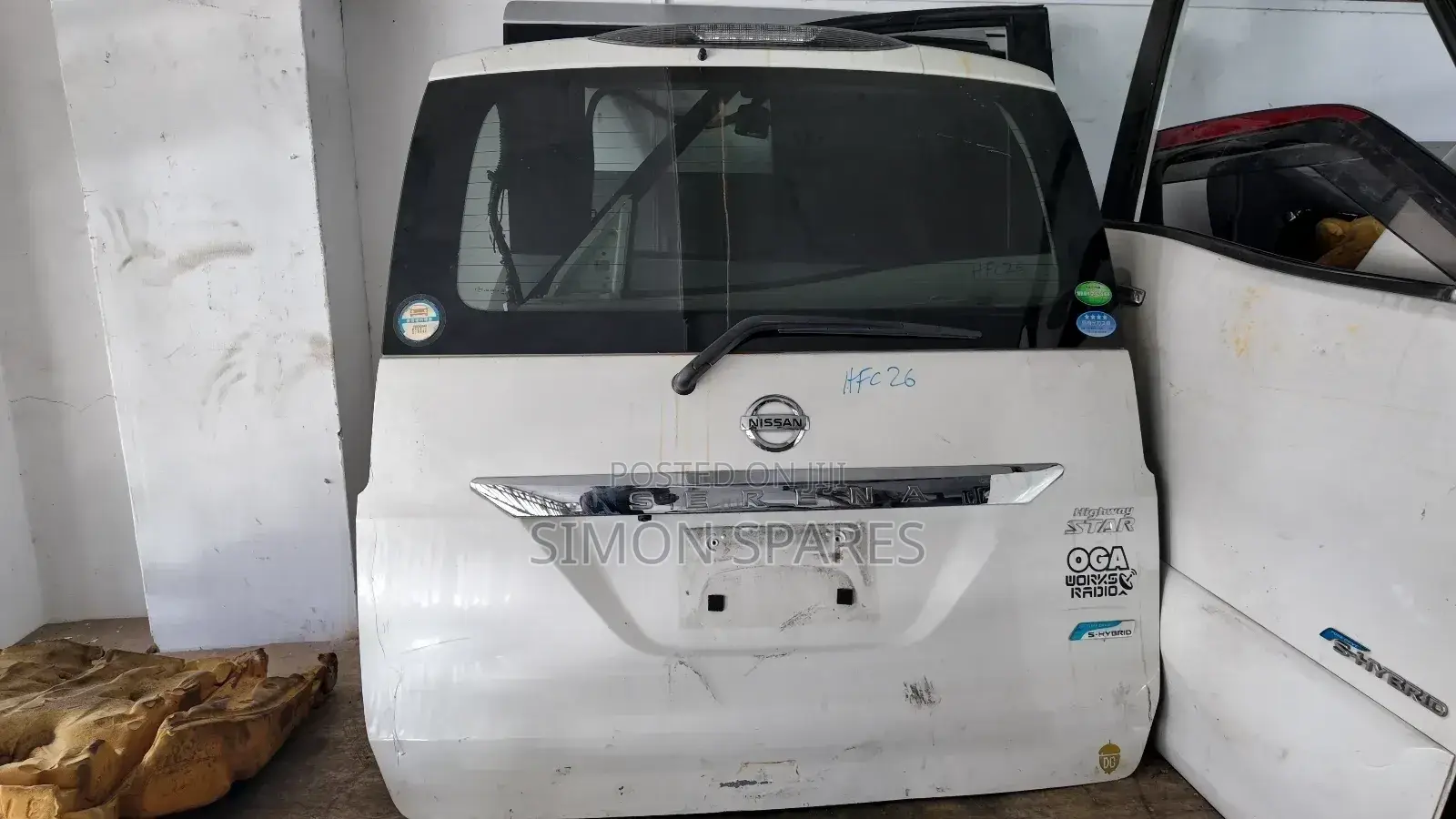 Nissan Serena C26 Tailgate/Boot