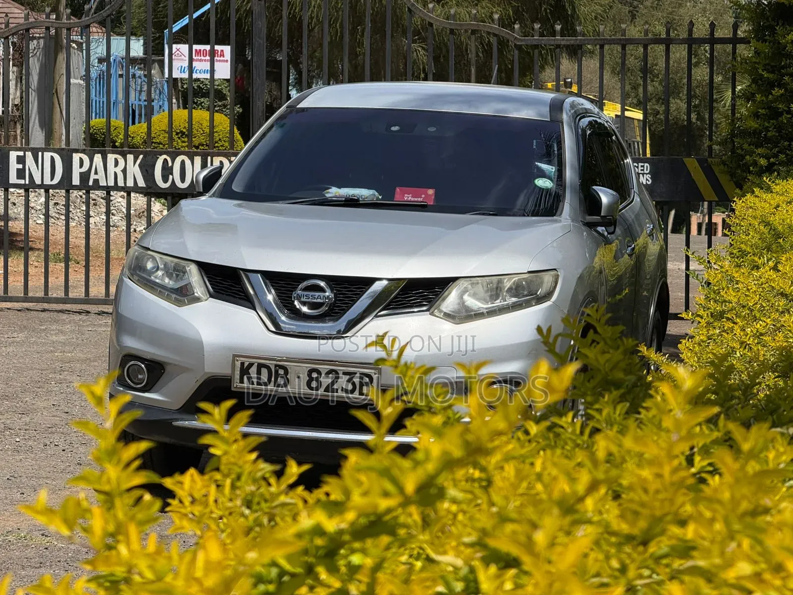 Nissan X-Trail 2014 Silver