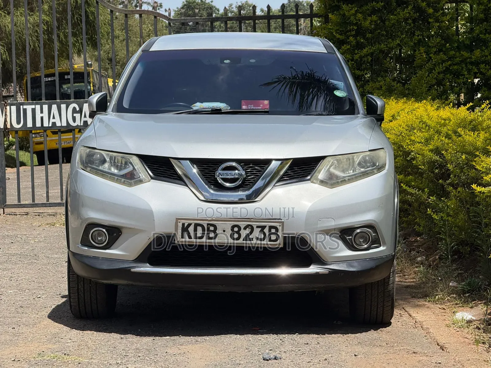 Nissan X-Trail 2014 Silver