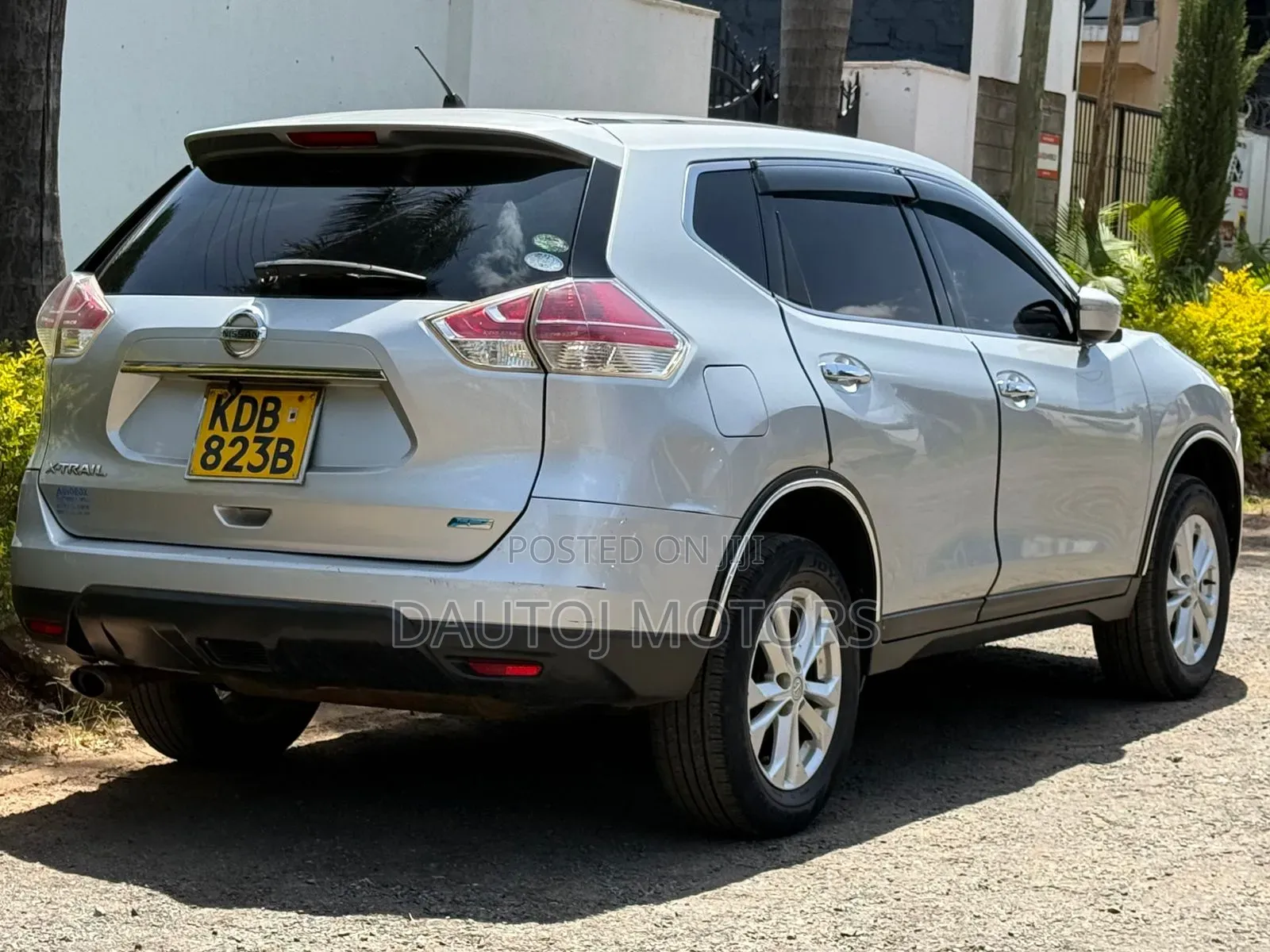 Nissan X-Trail 2014 Silver