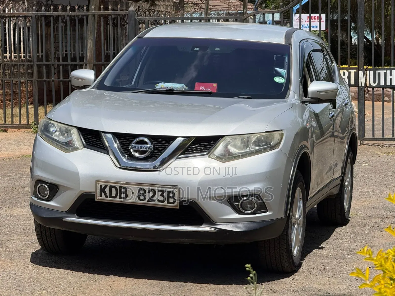 Nissan X-Trail 2014 Silver