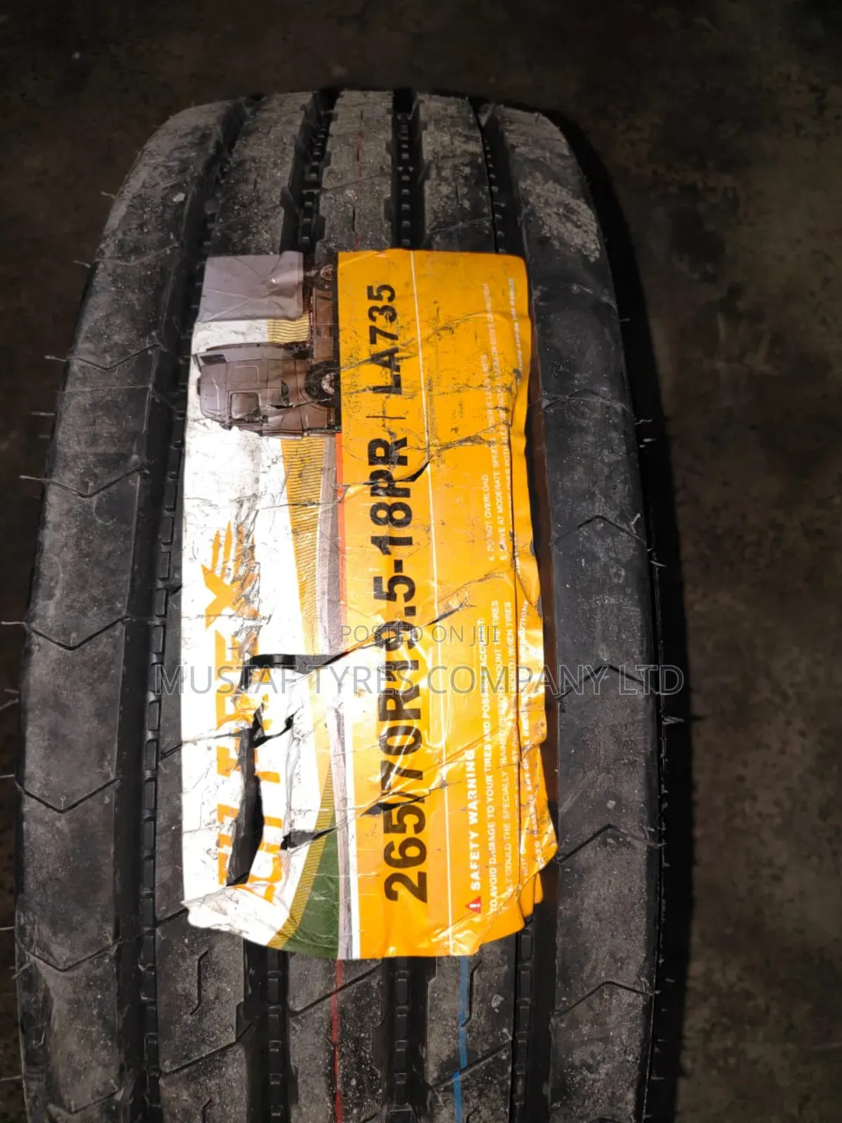 LCH 265/70r19.5