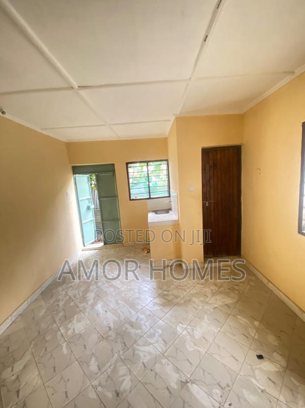 1bdrm Bedsitter in Bamburi-Kwa Bhulo, Mtambo for rent - thumbnail 5