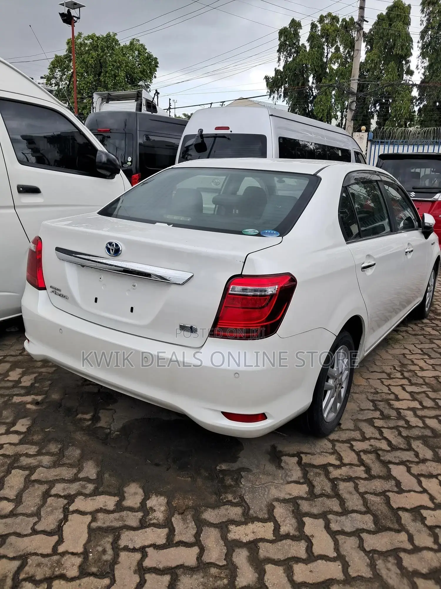 Toyota Axio 2019 White