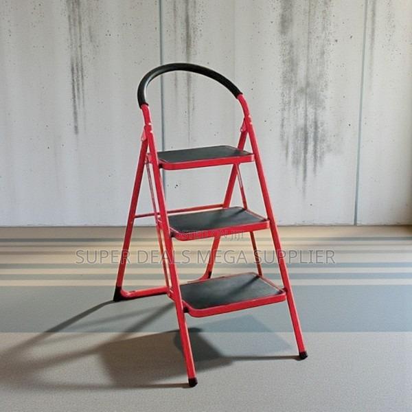 Heavy Duty Aluminum Upto 150 KGS Support 3 Step Ladder Stepladder