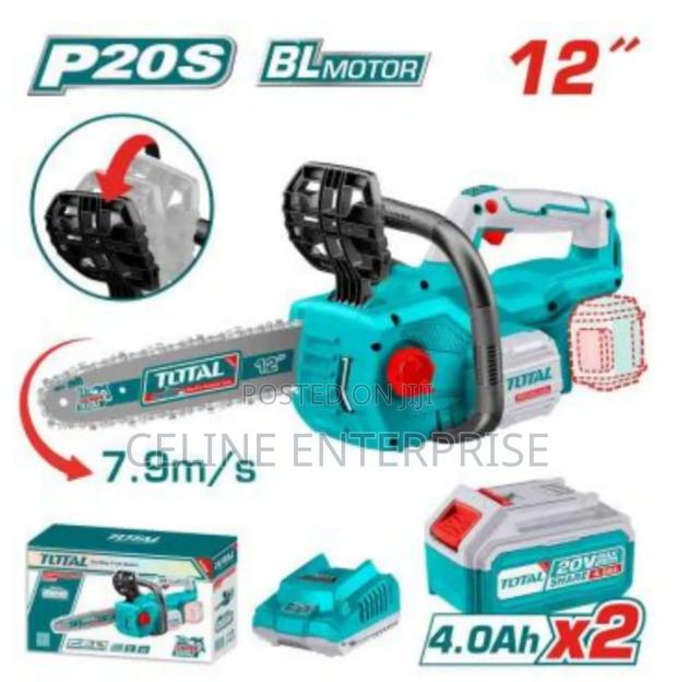 Lithium-Ion Chain 
Saw - main view