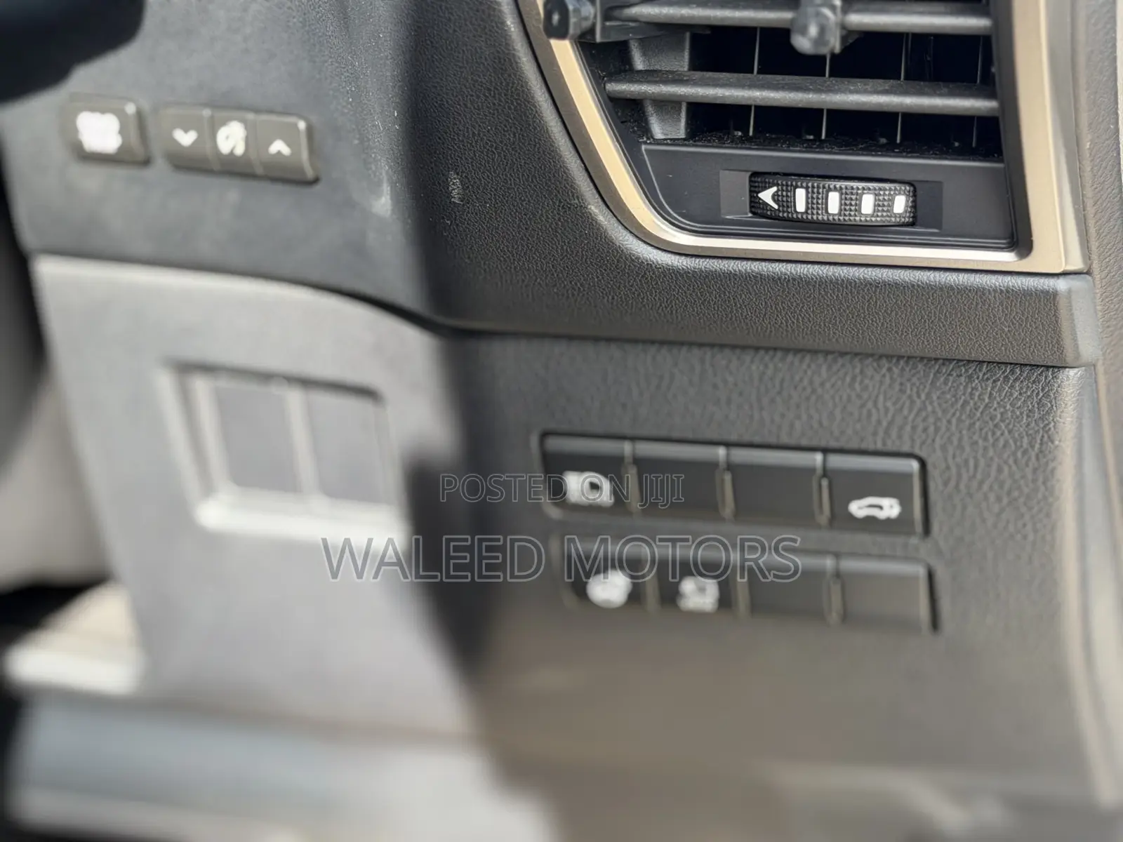 Lexus NX 2019 Silver