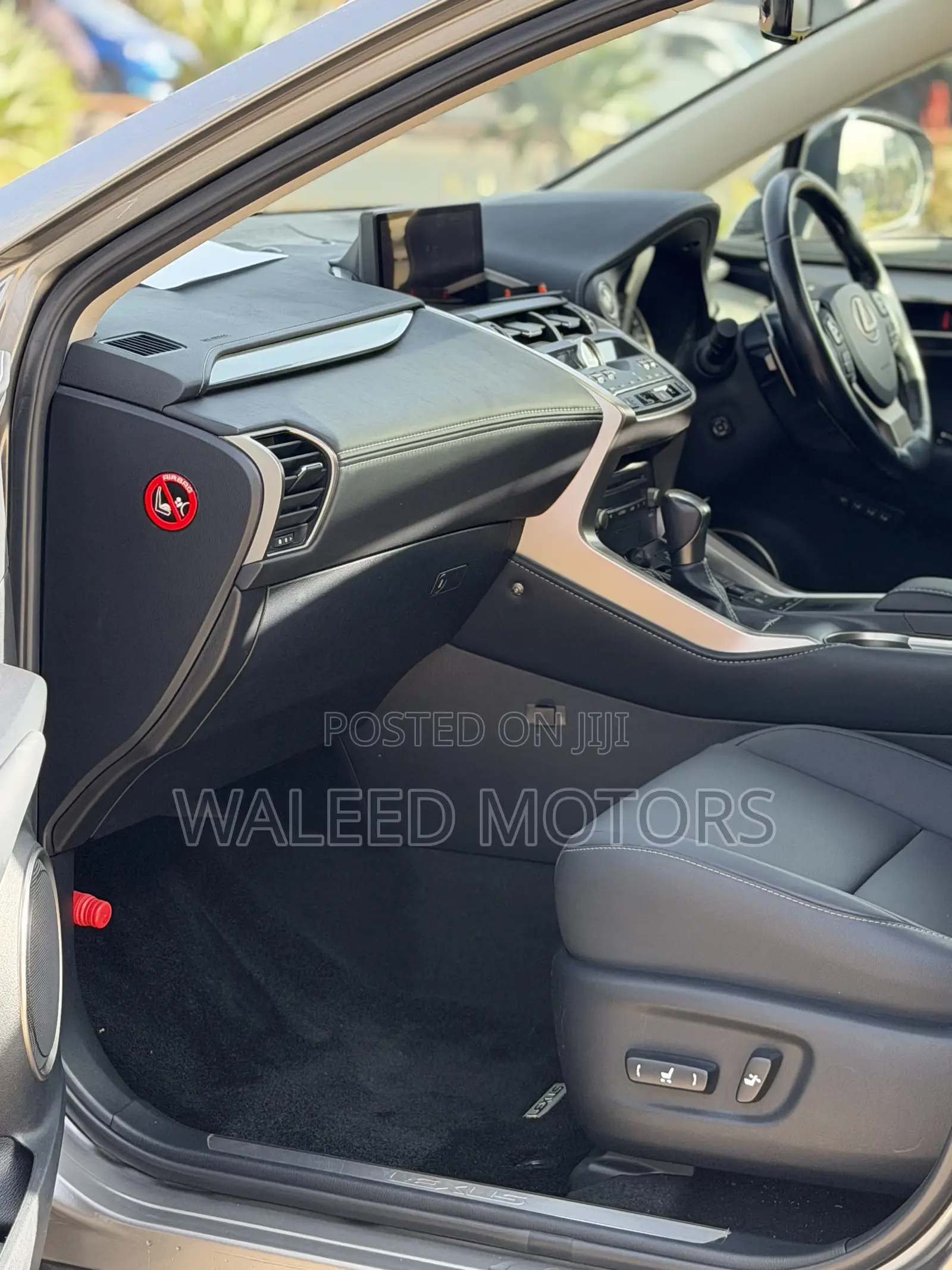 Lexus NX 2019 Silver